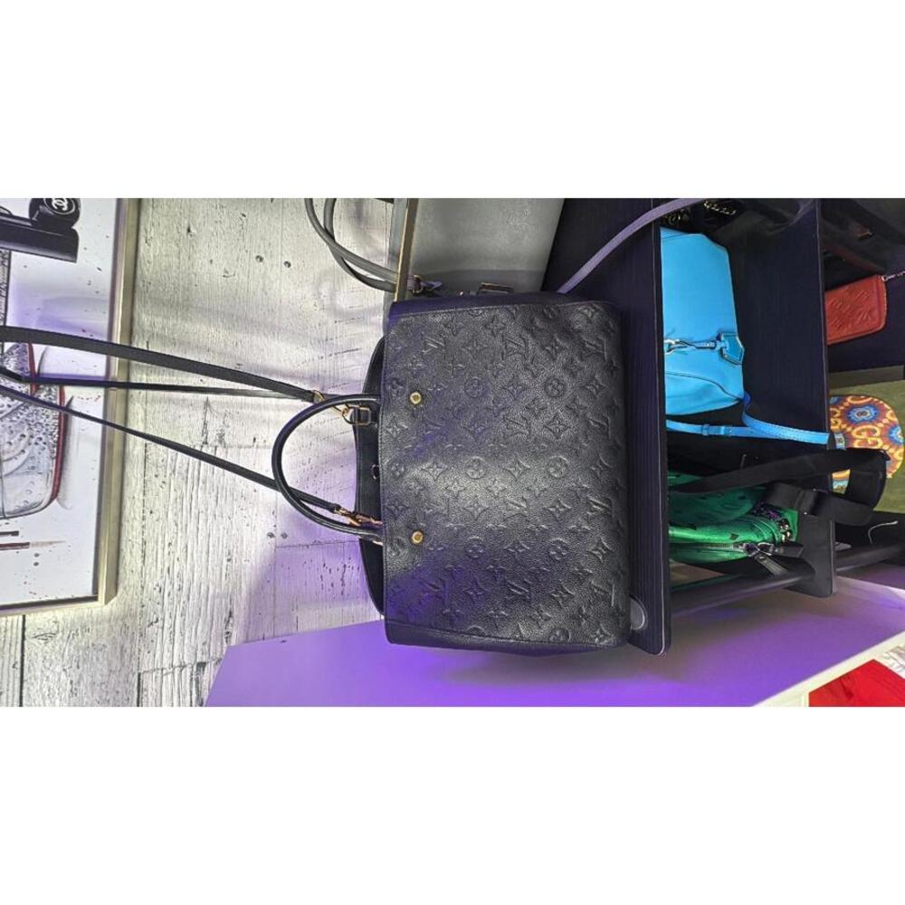 Louis Vuitton Montaigne GM tote- Black Leather Empriente